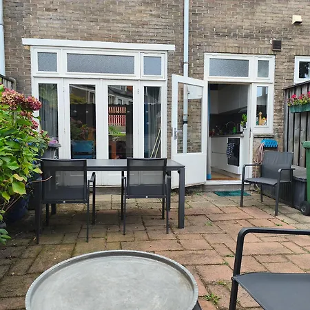 Charming Family * Delft